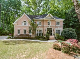 125 Fox Cove Ct, Johns Creek, GA 30022