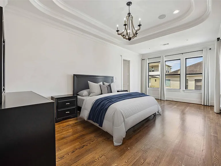 215 Malone St — Photo 22