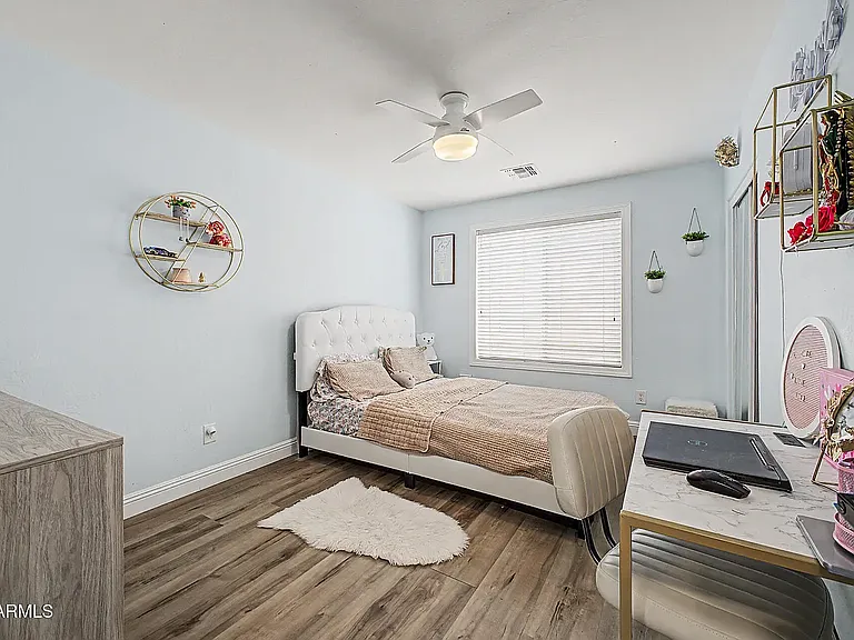 2527 S 89th Dr — Photo 12