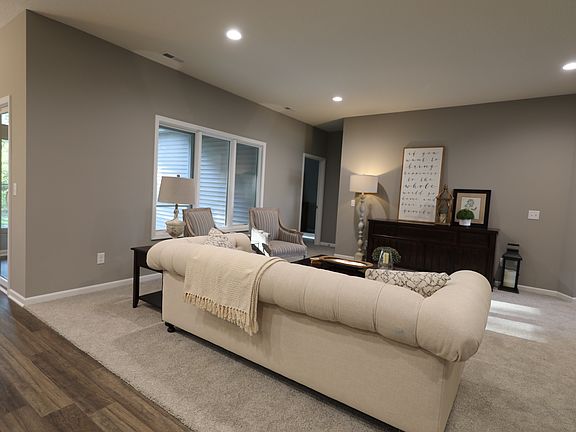 Lancia s Franklin II Villa Great Room