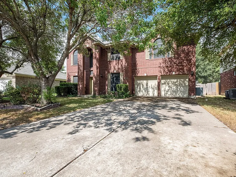 4229 Kingsburg Dr — Photo 37