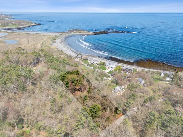 52 Goodwin Road, Kittery, ME 03905