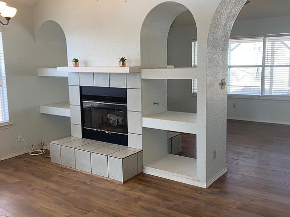 2nd image of 7121 Tierra Taos Dr