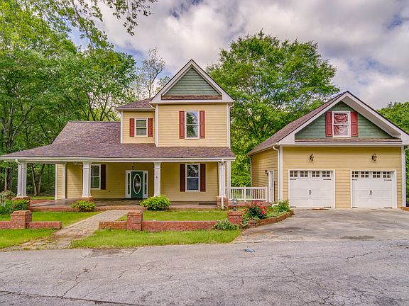 2nd image of 293 Wildwood Dr