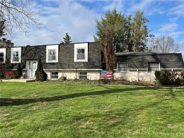 1580 Reed St, Canal Fulton, OH 44614