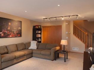 1805 Southcross Dr #2701, Burnsville, MN 55306