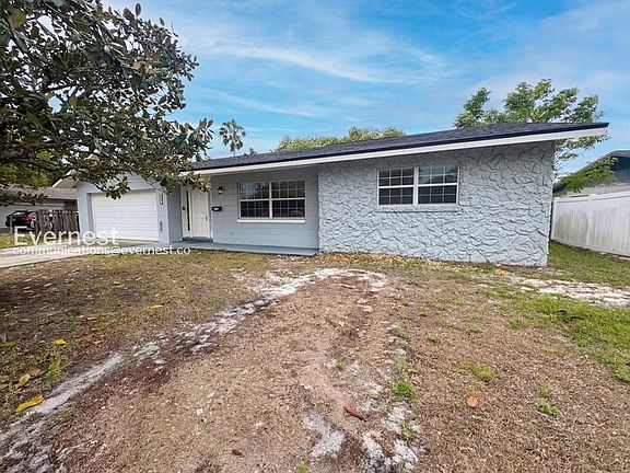 3rd image of 742 Park Manor Dr