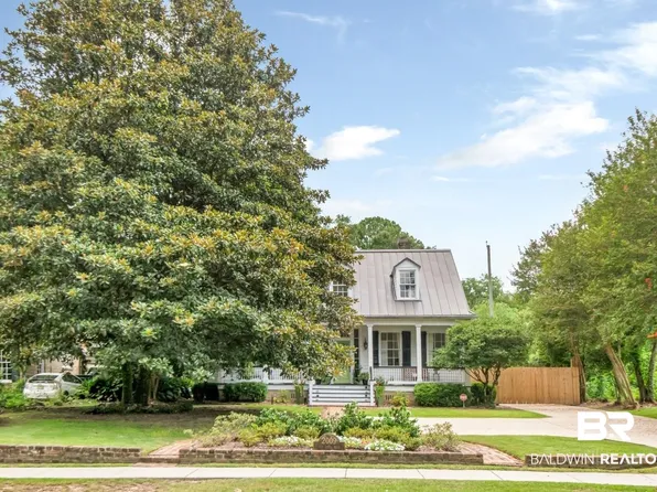 2009 Old Shell Rd, Mobile, AL 36607
