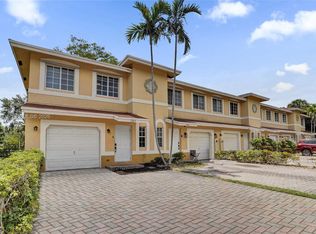 The Hamptons Of North Lau, North Lauderdale, FL 33068