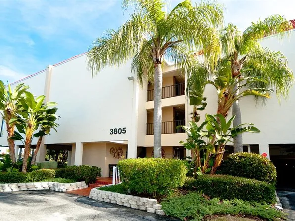 3805 E Bay Dr Unit 204, Holmes Beach, FL 34217