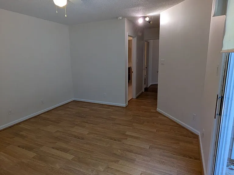 220 Saint Andrews Ln — Photo 26