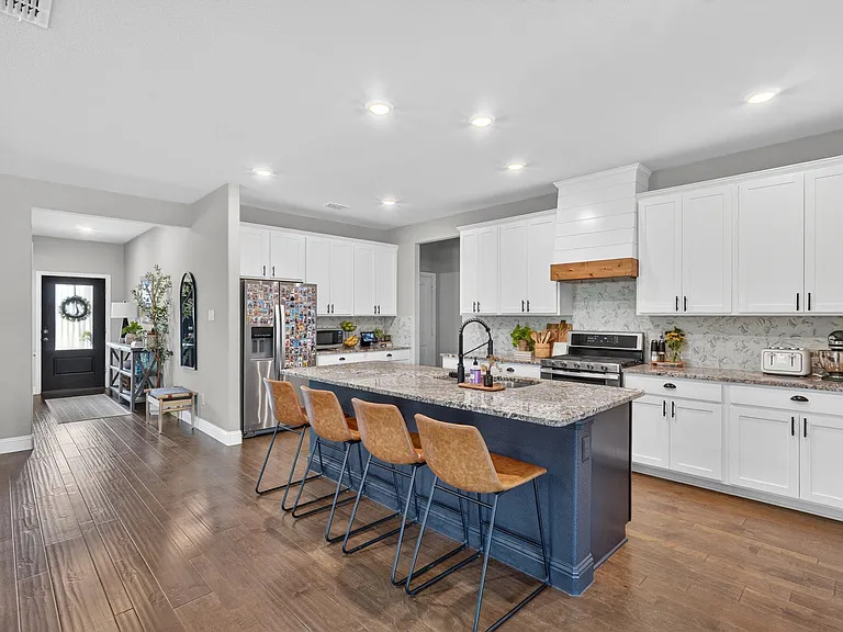 480 Pebble Brook Ln — Photo 12