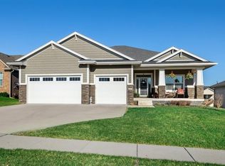 2509 NW Springbrooke Dr, Grimes, IA 50111