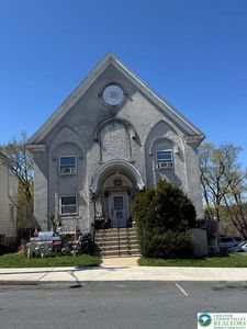 16 S 4th St, Slatington, PA, 18080