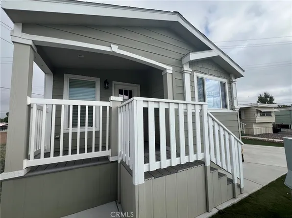 260 N Lyon Ave Space 42, Hemet, CA 92543