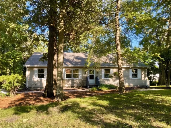2 Gary Ave, Rehoboth Beach, DE 19971