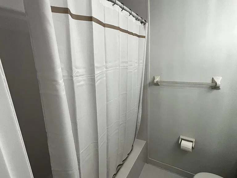 2124 Fairfax Ave #107 — Photo 6