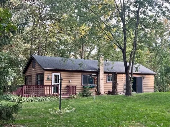N6774 Lake Dr, Whitewater, WI 53190