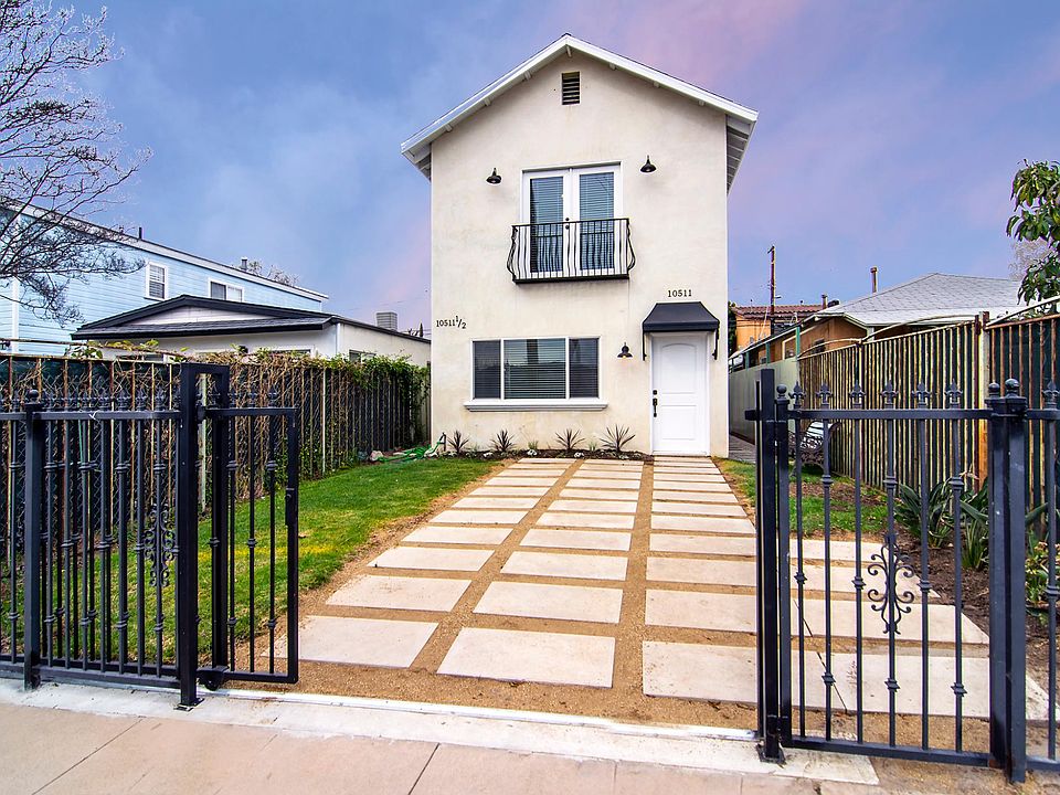 1st image of 10511 Chandler Blvd