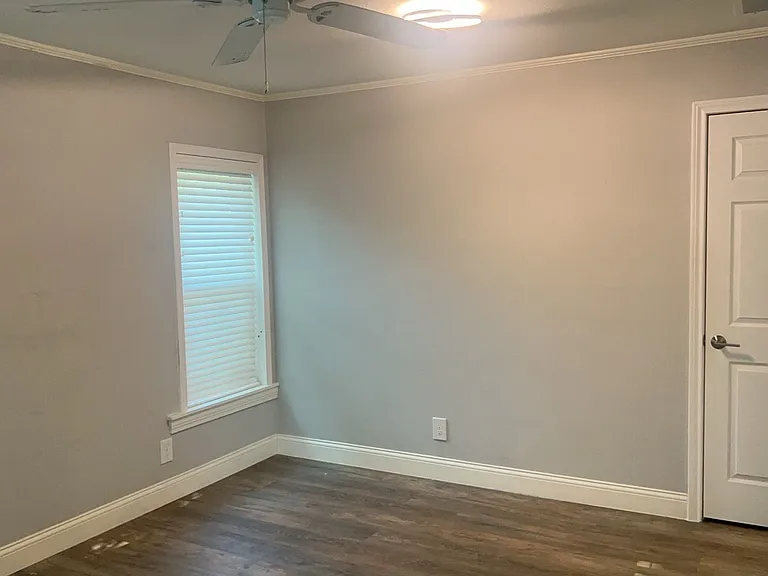 104 Varsity Cir — Photo 22