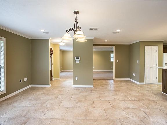 3rd image of 2225 Barbe Ct