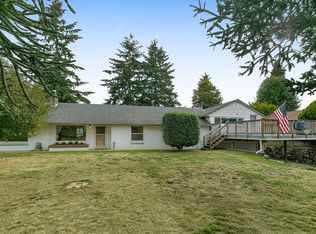 3223 S 198th St, Seattle, WA 98188