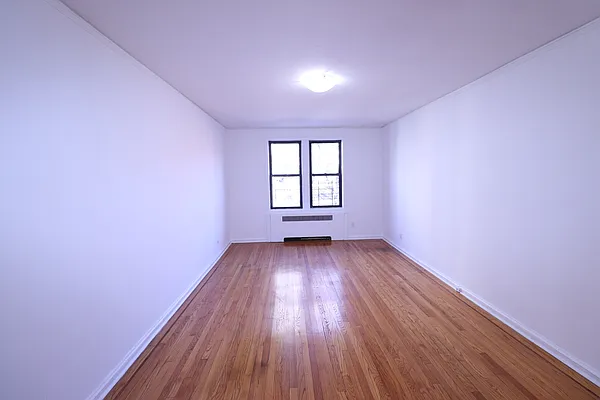 Rented by Kian Realty | media 2