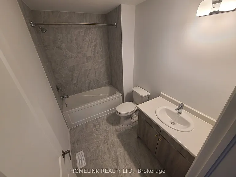 61 Soho St #121 — Photo 14