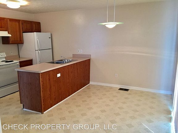 4th image of 2026 Leland Dr
