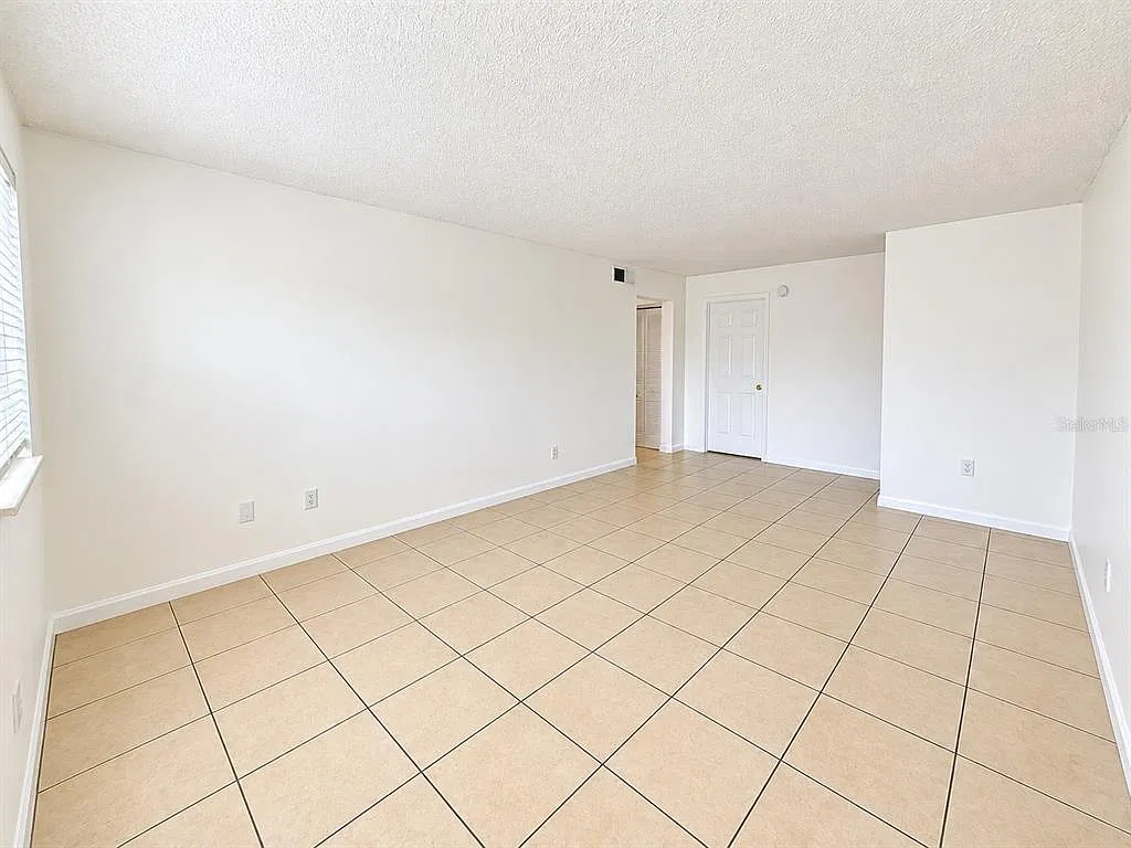 2 bed, 1.0 bath, 793 sqft, $1,500 — Photo 4