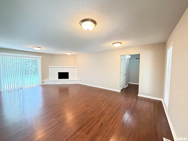 122 W Morningside Dr — Photo 19