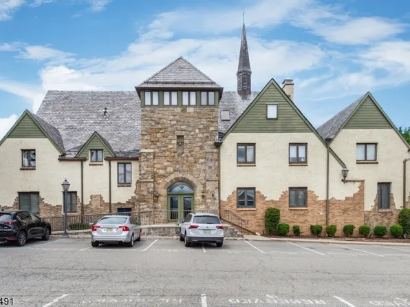33 DIAMOND SPRING ROAD 1A #1A, Denville Twp., NJ 07834