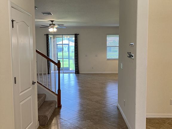 2nd image of 2054 Minneola St