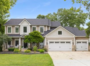1N003 Richard Ave, Wheaton, IL 60187