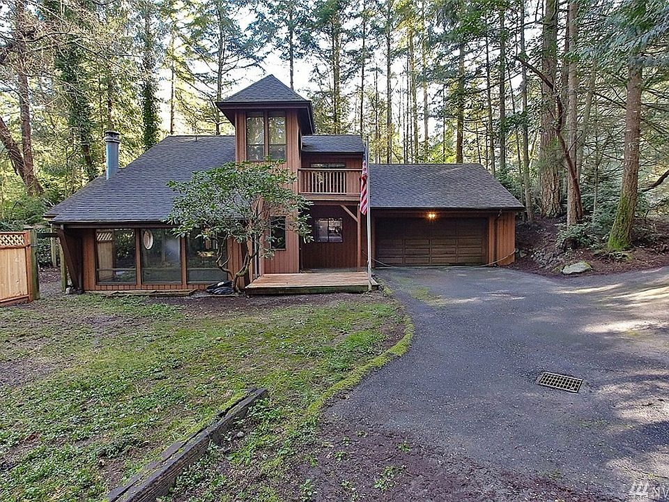 1st image of 2130 NE Oriole Way