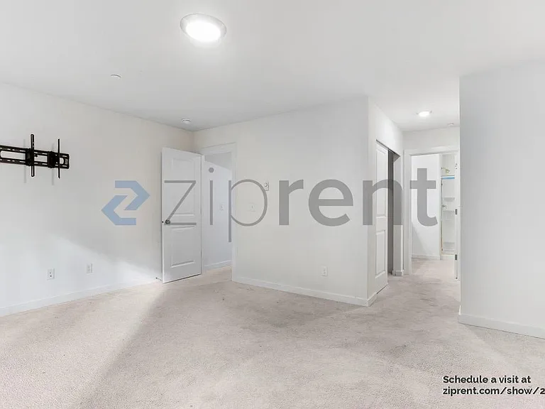 13117 3rd Ave SE #B3 — Photo 12