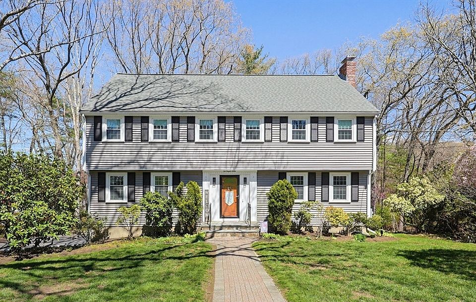 1st image of 6 Duggan Dr