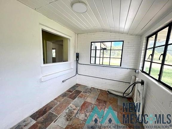 3rd image of 157 Bartlett Mesa Rd