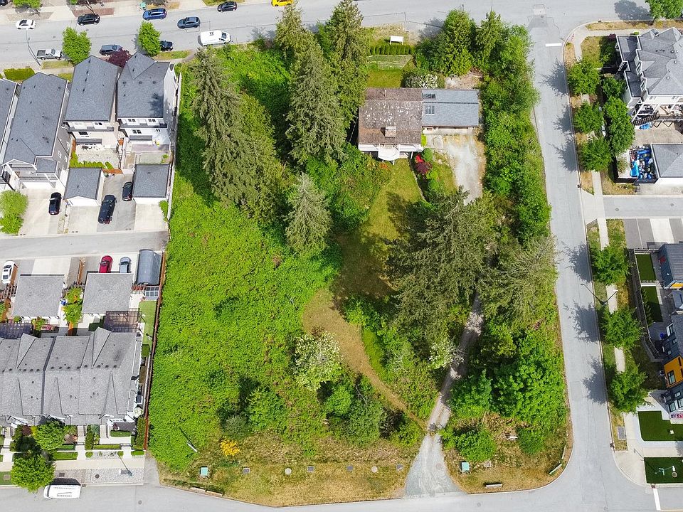 1st image of 3417 E Roxton Ave