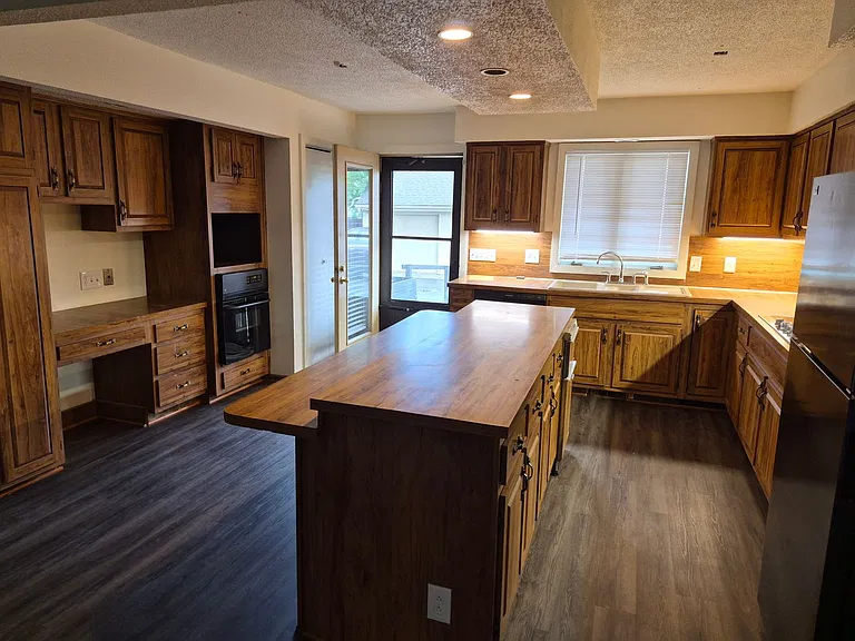 5836 Ryewyck Dr — Photo 15