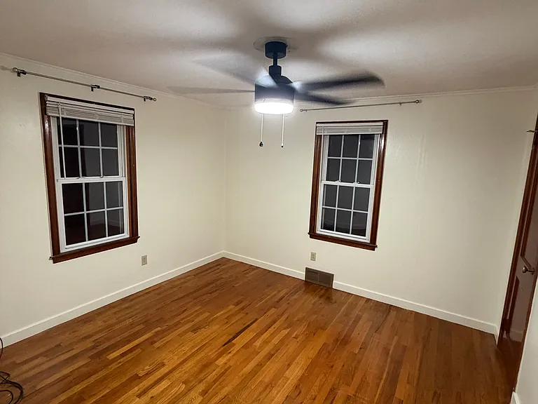 420 Sewickley St — Photo 7
