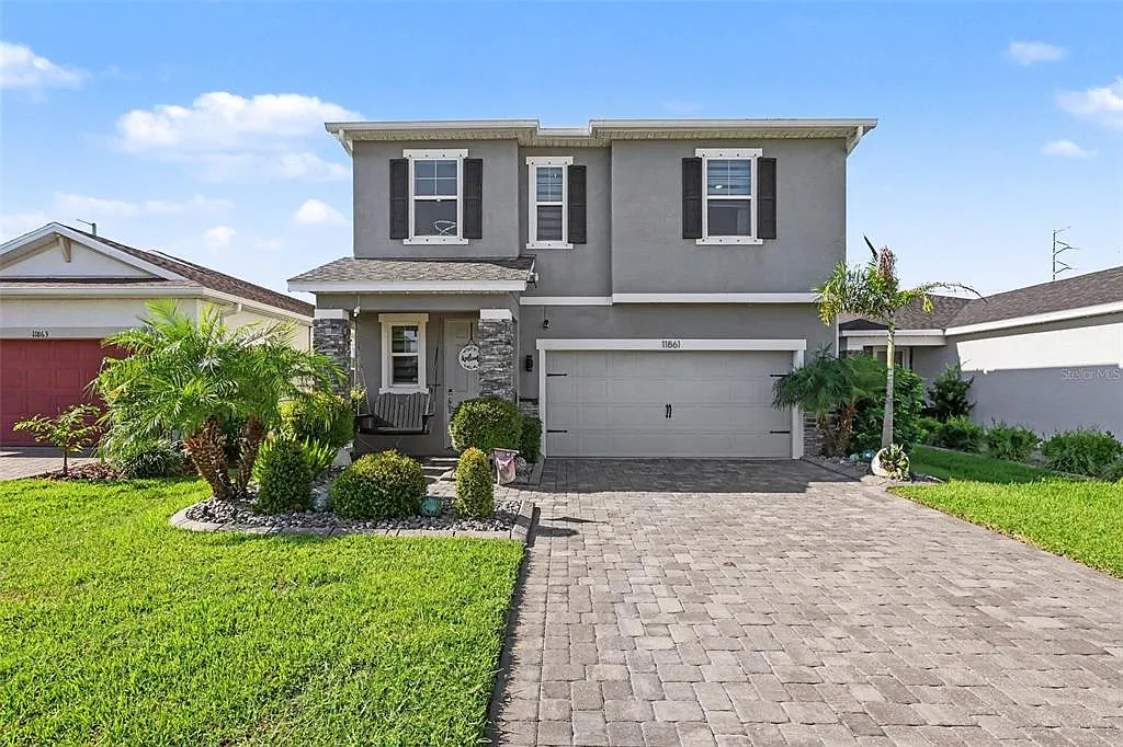 3 bed, 2.5 bath, 1929 sqft, $2,650 — Photo 1