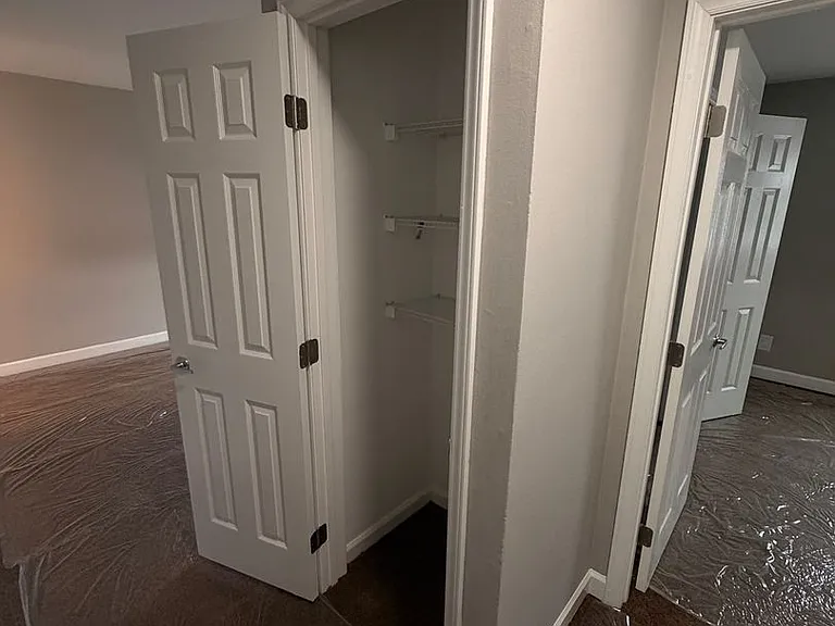 4105 Conway Ave — Photo 8