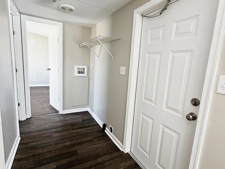 16121 Peaceful Acres Ln — Photo 3