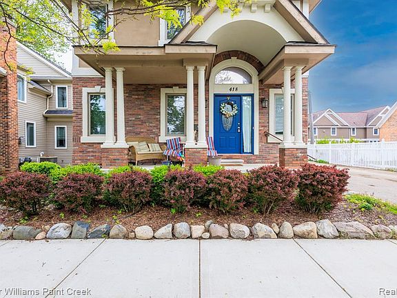 5th image of 418 Oak St