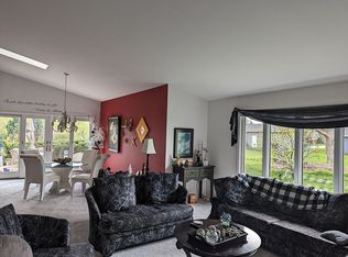 124 Barrington Pl, Morton, IL