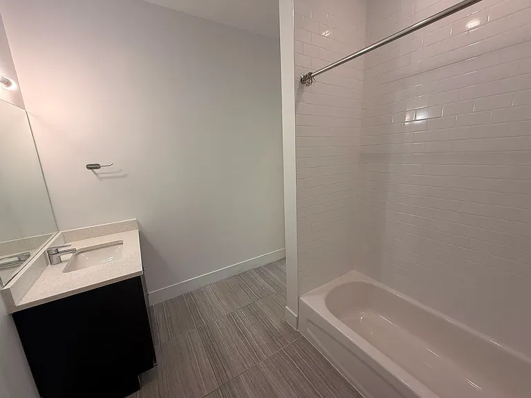 281 Fairmount Ave #44E — Photo 9