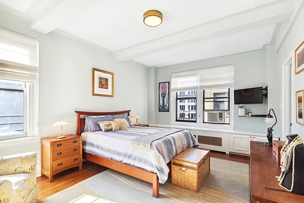 Sold by Douglas Elliman | media 6