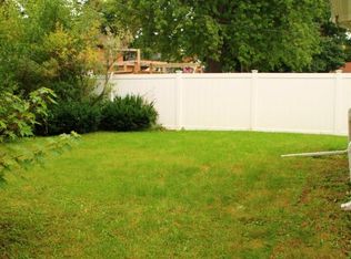 320 Maple Ave, Fond Du Lac, WI