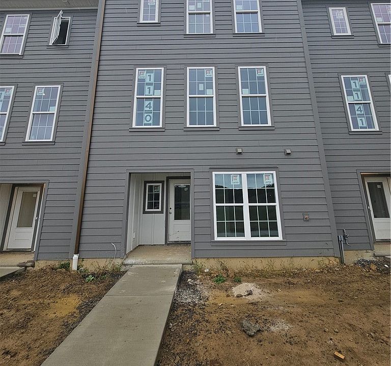 1st image of 608 Canopy Way